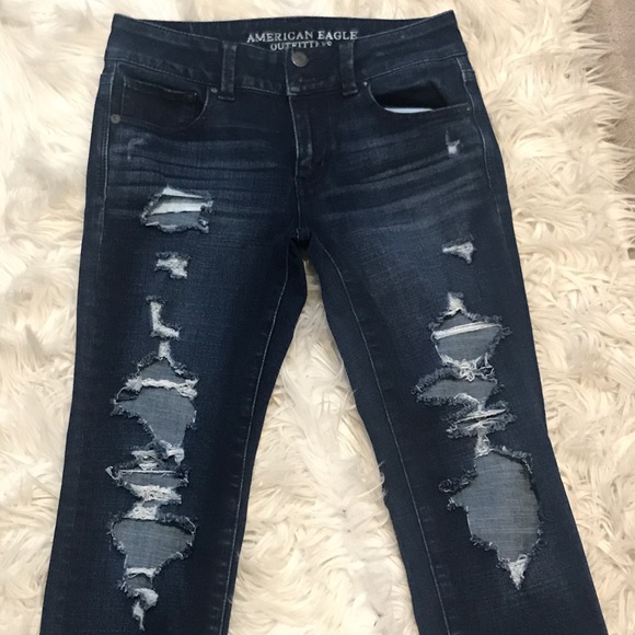 American Eagle Artist Crop Ripped Jeans Dark Wash - Picture 5 of 8